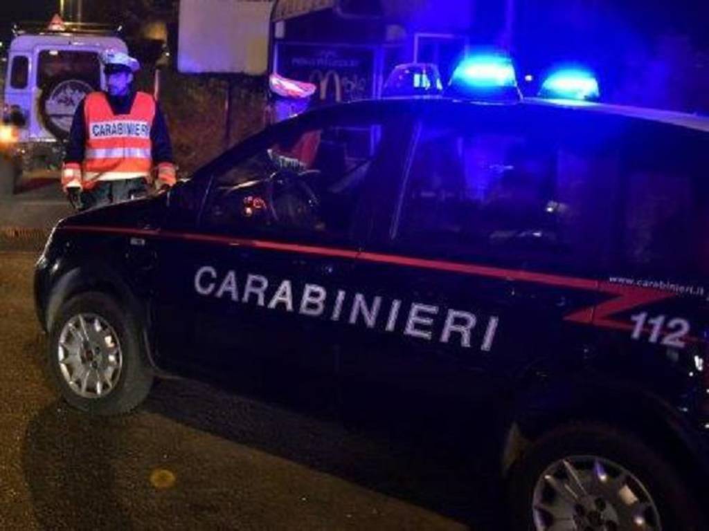 carabinieri erba sera