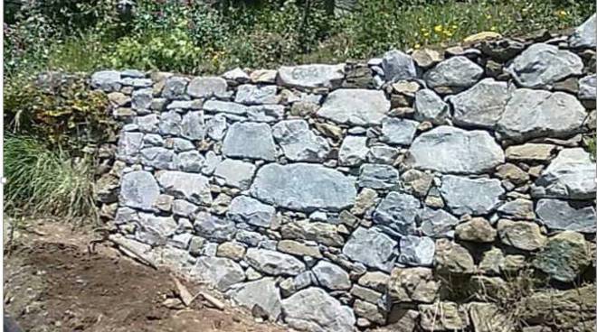 Costruzione Muro A Secco.Corso Base Sull Arte Dei Muri A Secco Ciaocomo