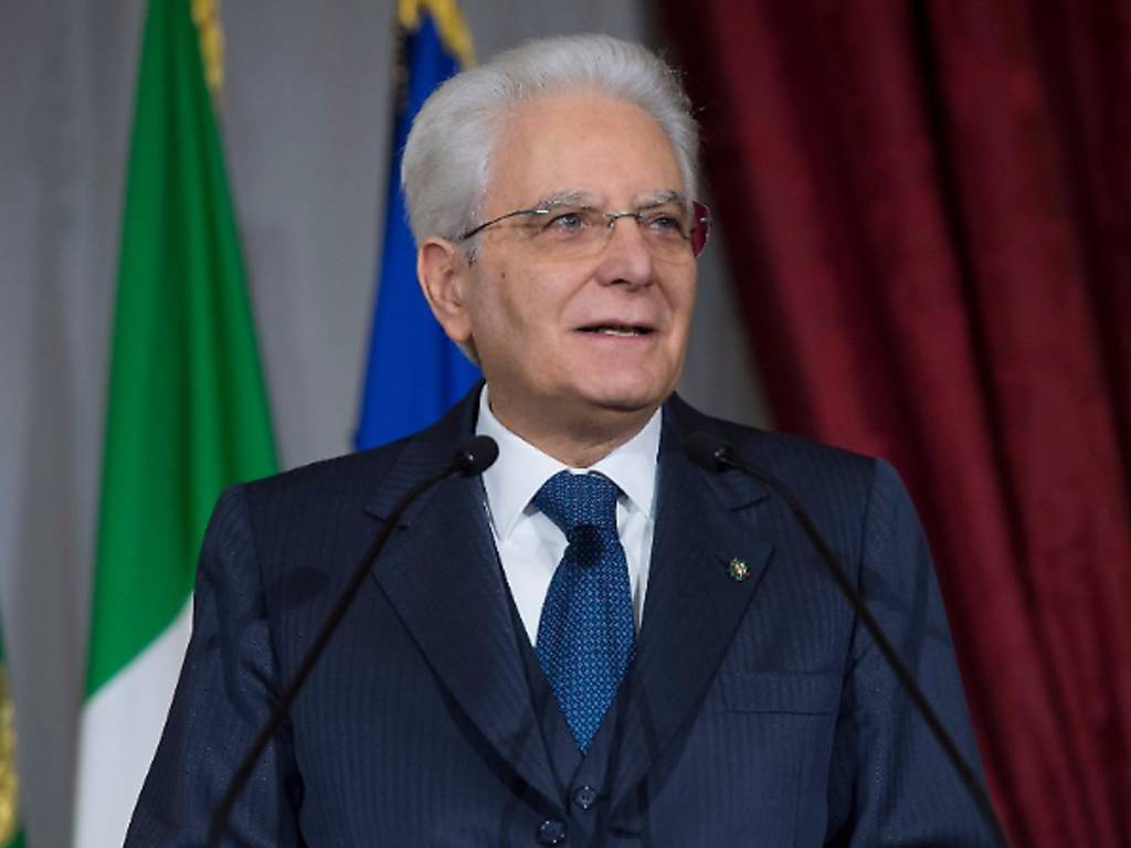 presidente della repubblica mattarella arriva a brenna