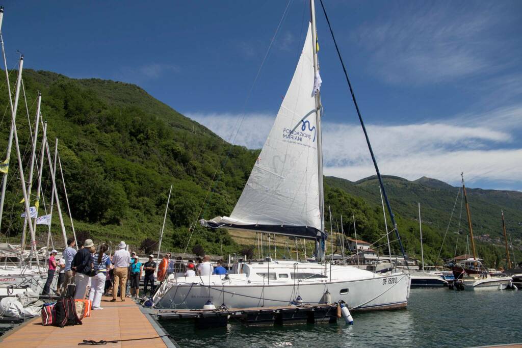 furibonda la barca a vela per banbini fragili 