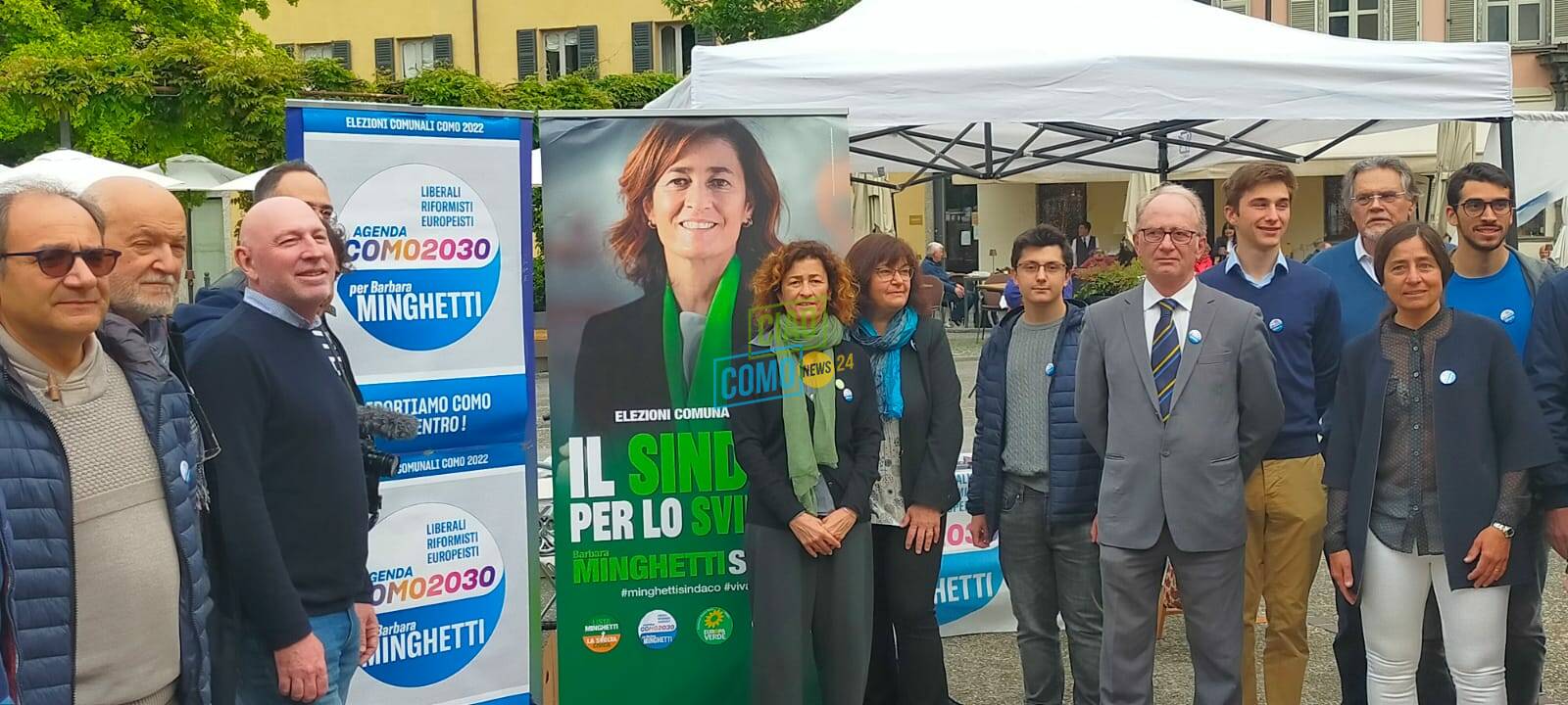 presentazione lista agenda como 2030 oggi piazza volta como con canduidati e minghetti