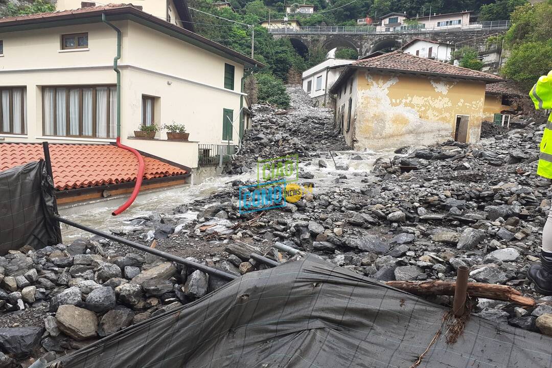 maltempo e nubifragio nel comasco immagini zone colpite da danni