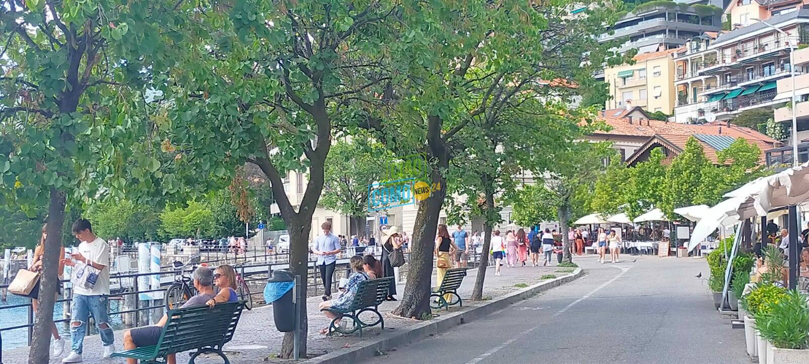 turisti presenti oggi a como tanta gente viale geno funicolare