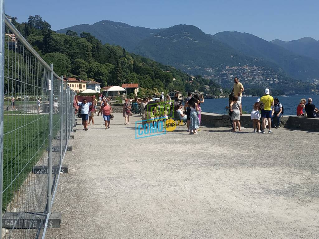 villa olmo chiusura del parco ancora per il matrimonio vip immagini oggi transenne parco