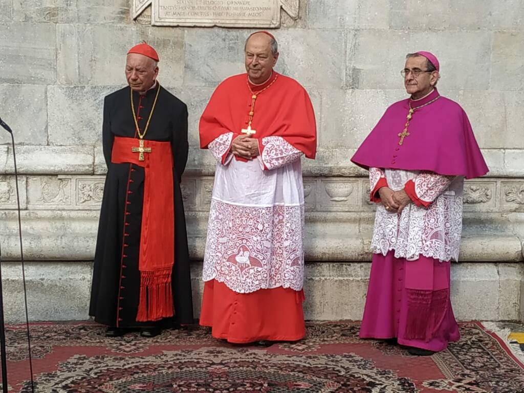 Cardinal Cantoni in Duomo per Sant'Abbondio