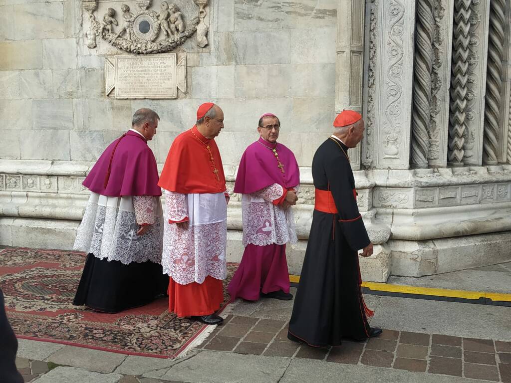 Cardinal Cantoni in Duomo per Sant'Abbondio