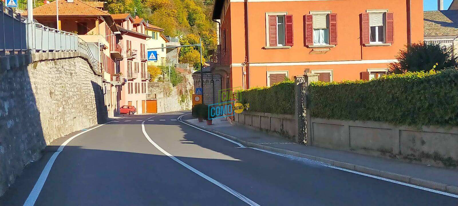 regina chiusa ad argegno per lavori variante cartello stop circolazione e strada chiusa