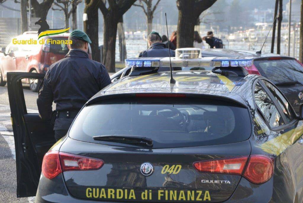 Guardia di Finanza generico lavoro nero