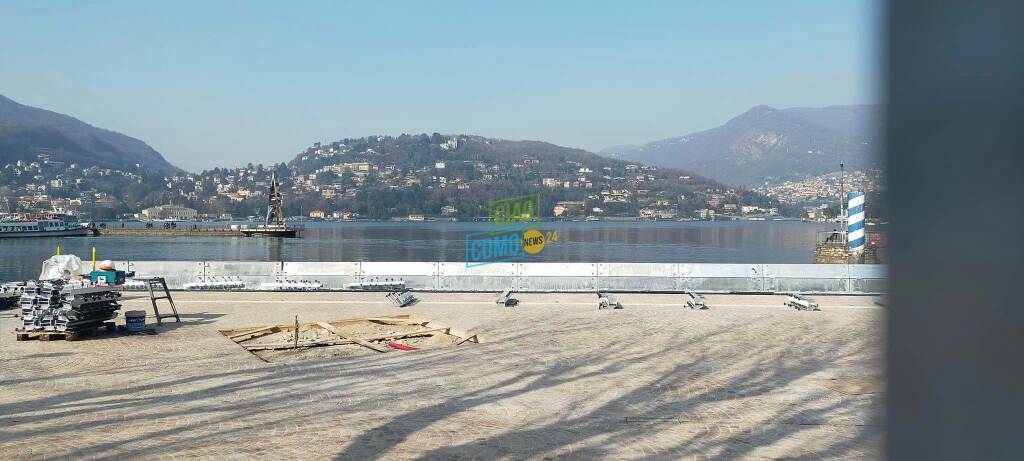 Il reportage di CiaoComo sul nuovo lungolago cittadino: si provano le paratie