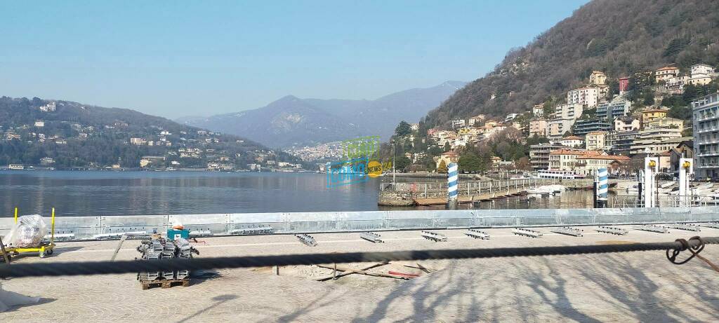 Il reportage di CiaoComo sul nuovo lungolago cittadino: si provano le paratie