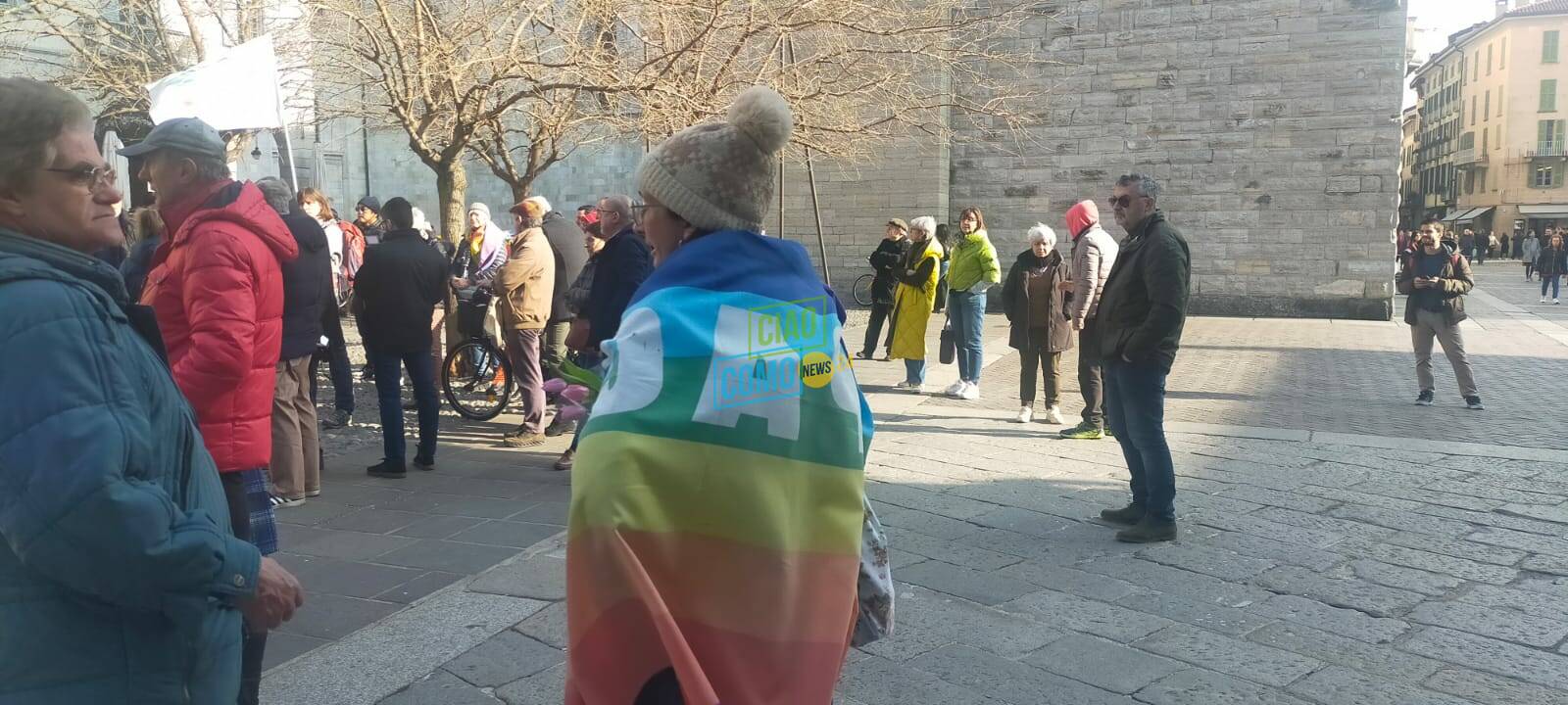 manifestazione contro la guerra in ucraina, coordinamento comasco pace in piazza grimoldi