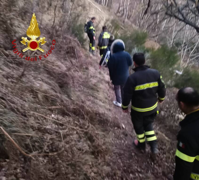 vigili del fuoco centro valle intelvi recuperano escursionisti in difficoltà dalla sighignola