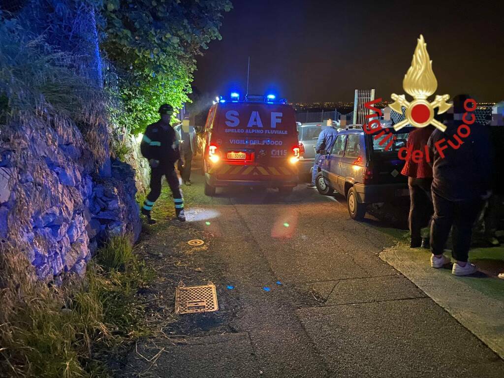 brunate intervento vigili del fuoco soccorso ragazzo caduto da un muretto nella notte