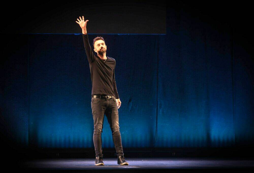 Andrea Scanzi e Borderlobo per storie di cortile a Palazzo Cernezzi