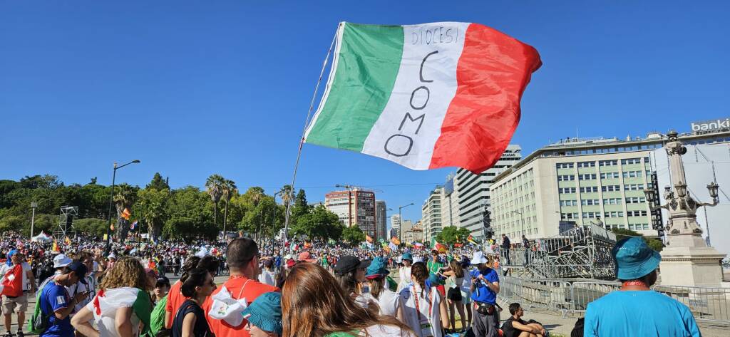 giornate mondiale della gioventù a lisbona incontro giovani di como con Papa