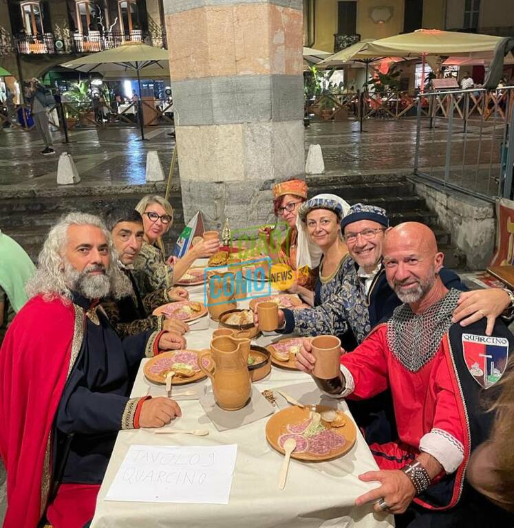 Palio del Baradello 2023, la Cariolana in piazza Domo e la cena medievale al Broletto