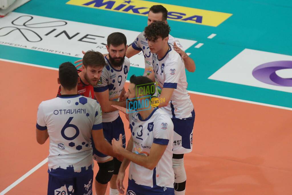 tecnoteam albese vittoria a pescara, libertas cantù sconfitta a ravenna volley maschile e donne