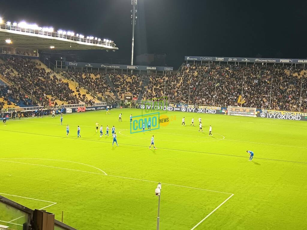  tifosi del como a parma in tribuna per anticipo campionato parma tifosi