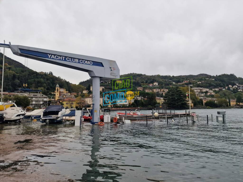 esondazione lago como, acqua alta e disagi allo Yacht Club: la situazione oggi