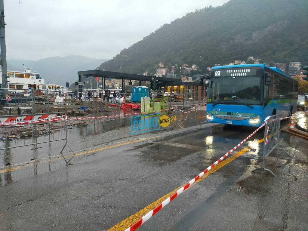 polizia locale riapre lungolago traffico auto dopo esondazione passaggio prime auto