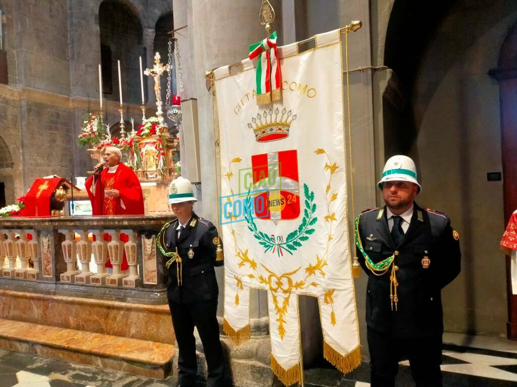 patrona polizia locale como messa con autorità a san fedele