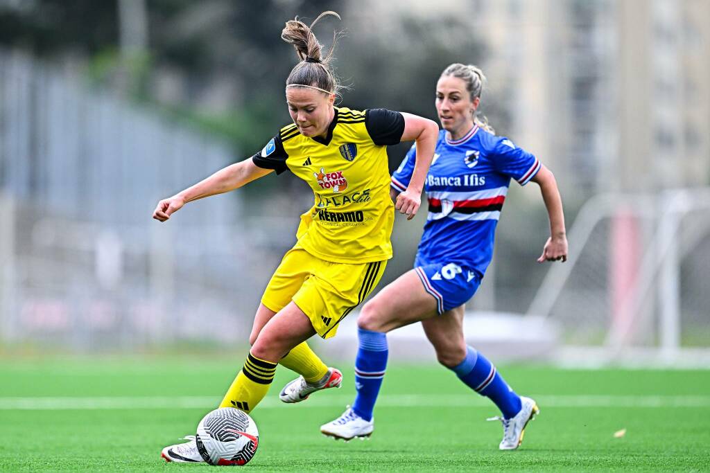 como women sul campo di genova con la Sampdoria serie a calcio donne