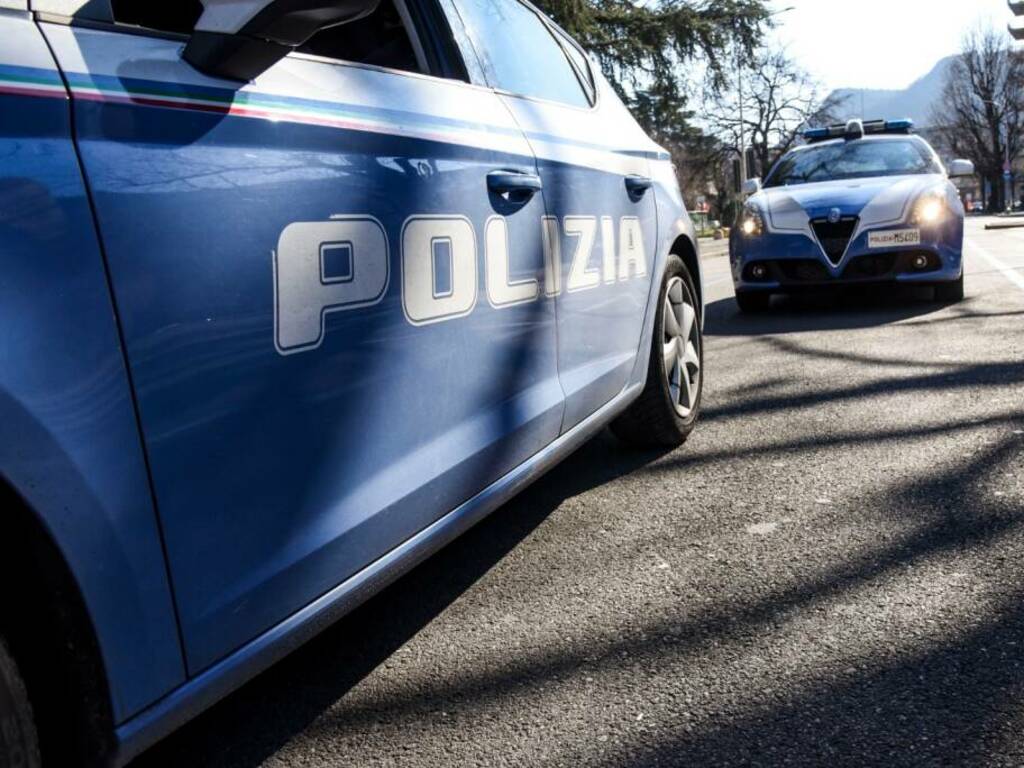 polizia generico arresti Como