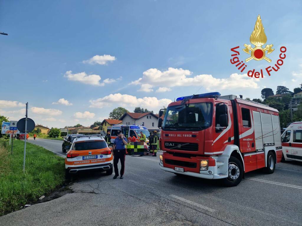 incidente appiano gentile scontro auto moto provinciale oggi pomeriggio