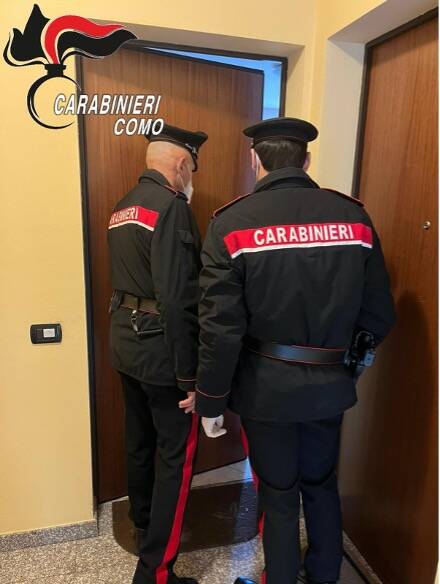 carabinieri oltraggio pubblico ufficiale stato di ebrezza