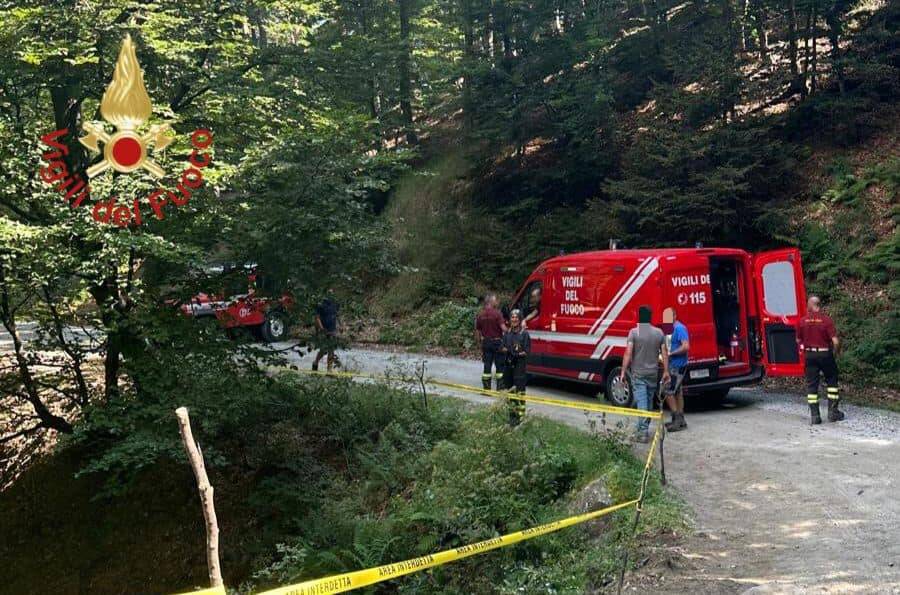 incidenti a germasino ed uggiate con ronago, autocarro nel burrone e scontro auto moto