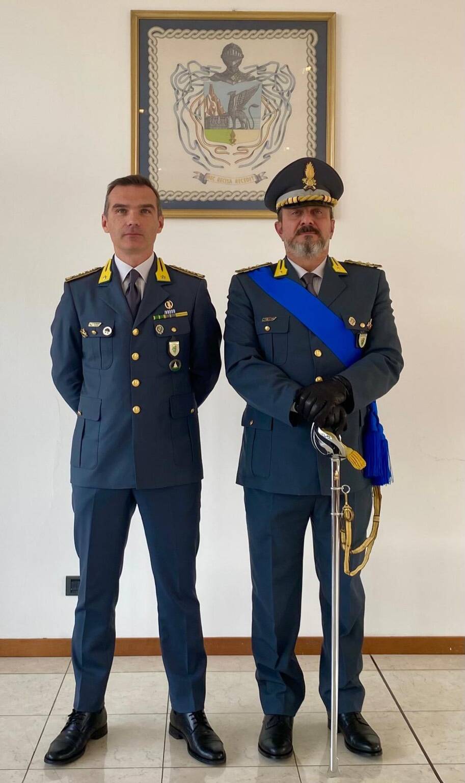 Tenente Colonnello Dario Ridolfo nuovo comandante del Gruppo della Guardia di Finanza Como con Colonnello Pietro Simone Bottini