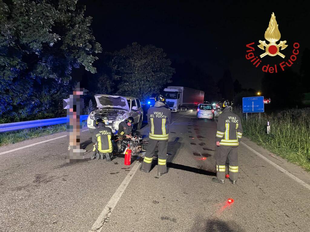 incidente casiglio erba, moto contro suv in curva rilievi e socorsi vigili del fuoco