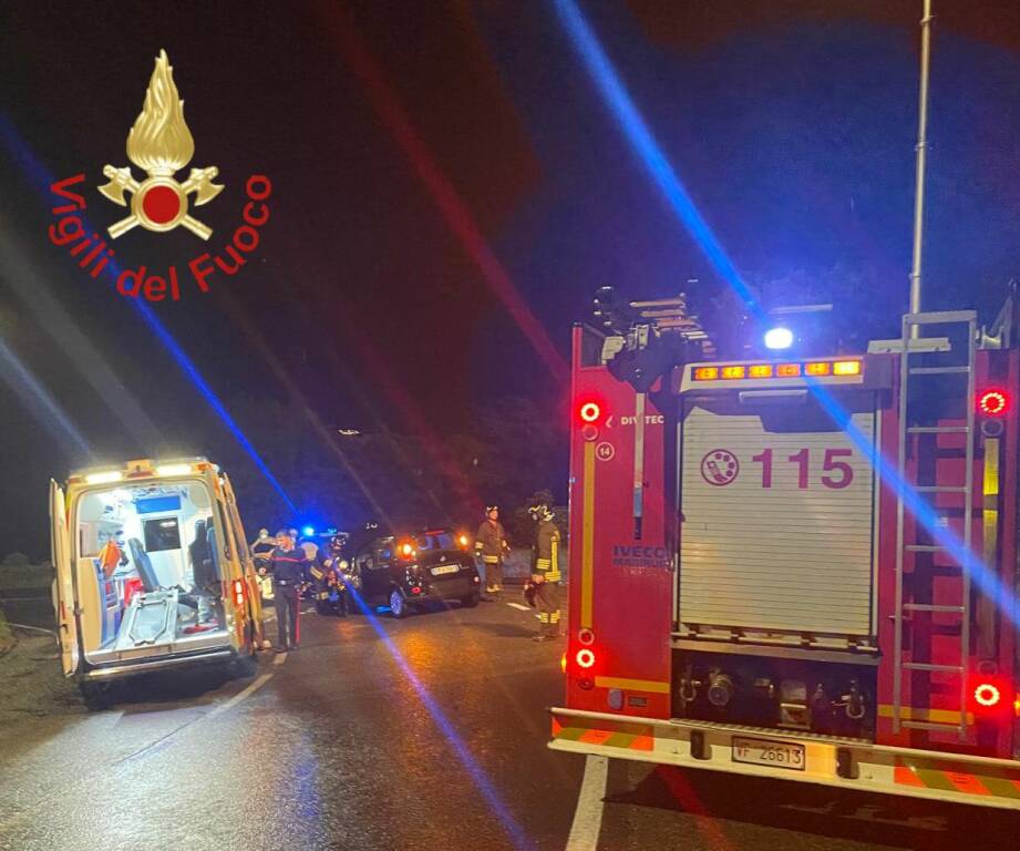 incidenti a cernobbio (auto giardino villa deste) e poi ad albavilla via brianza soccorsi